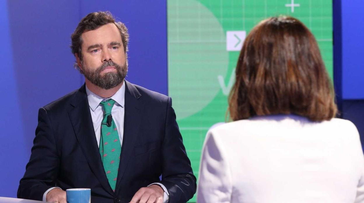 Espinosa de los Monteros (Vox): «Un político del PP cada vez se parece más a uno del PSOE»