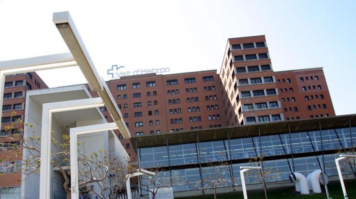 Exterior del hospital Vall d'Hebron, en Barcelona