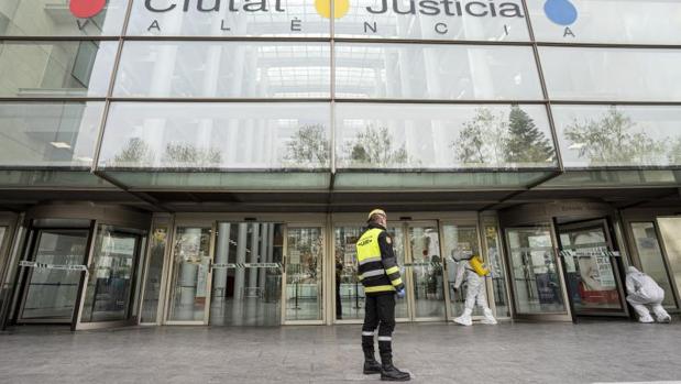 El Supremo condena a prisión permanente revisable al asesino de la hija de dos años de su mujer en Alzira