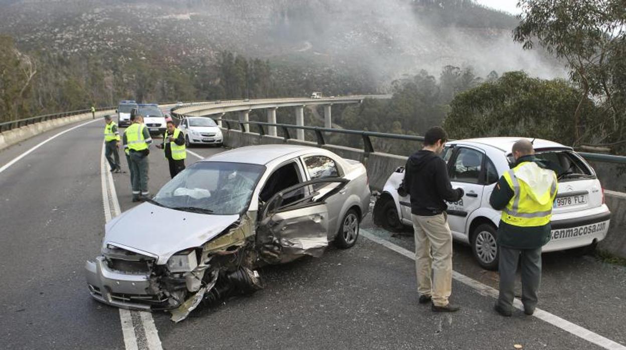 Un accidente de tráfico, en una imagen de archivo