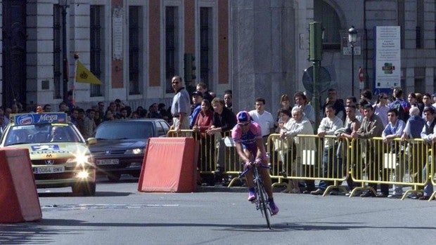 Vuelta Ciclista 2020: 535 agentes de la Policía Municipal para evitar aglomeraciones en Madrid