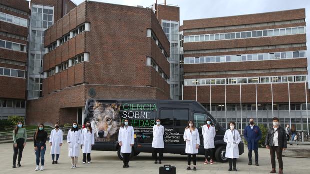 El Museo de Ciencias Universidad de Navarra recorrerá centros escolares haciendo experimentos científicos