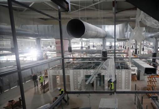 Más de 1.300 operarios terminaban estos días las obras del nuevo hospital