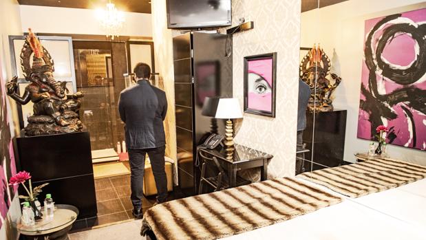 La pandemia dispara a un millar los nuevos focos de prostitución en Madrid