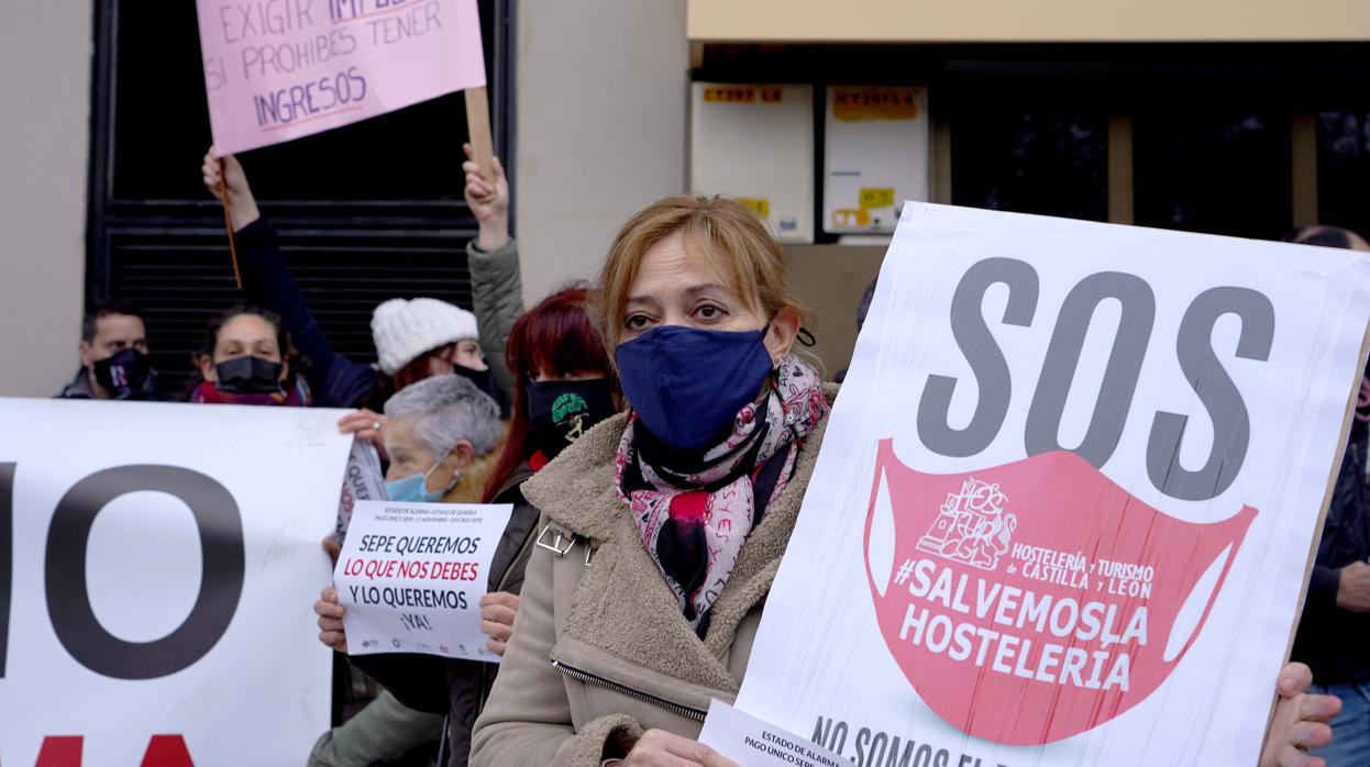 Los hosteleros volvieron a salir a la calle ayer en Valladolid