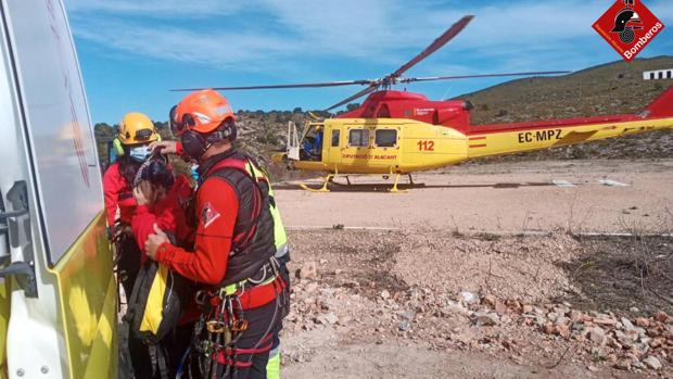 Muere un trabajador y otro hospitalizado por caídas desde altura en Pego y Almassora