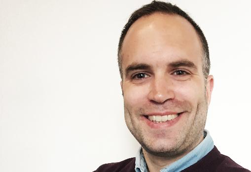 El periodista Manuel Bravo, coautor del libro