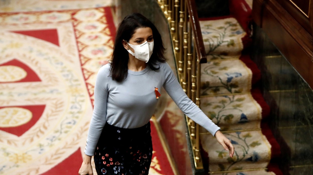 La presidenta de Cs, esta mañana a su salida del pleno del Congreso