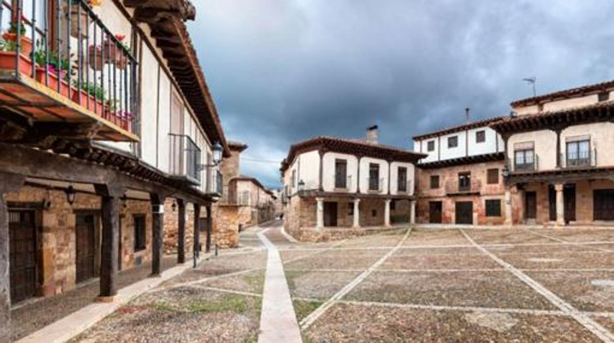 La plaza del Trigo, en la localidad de Atienza