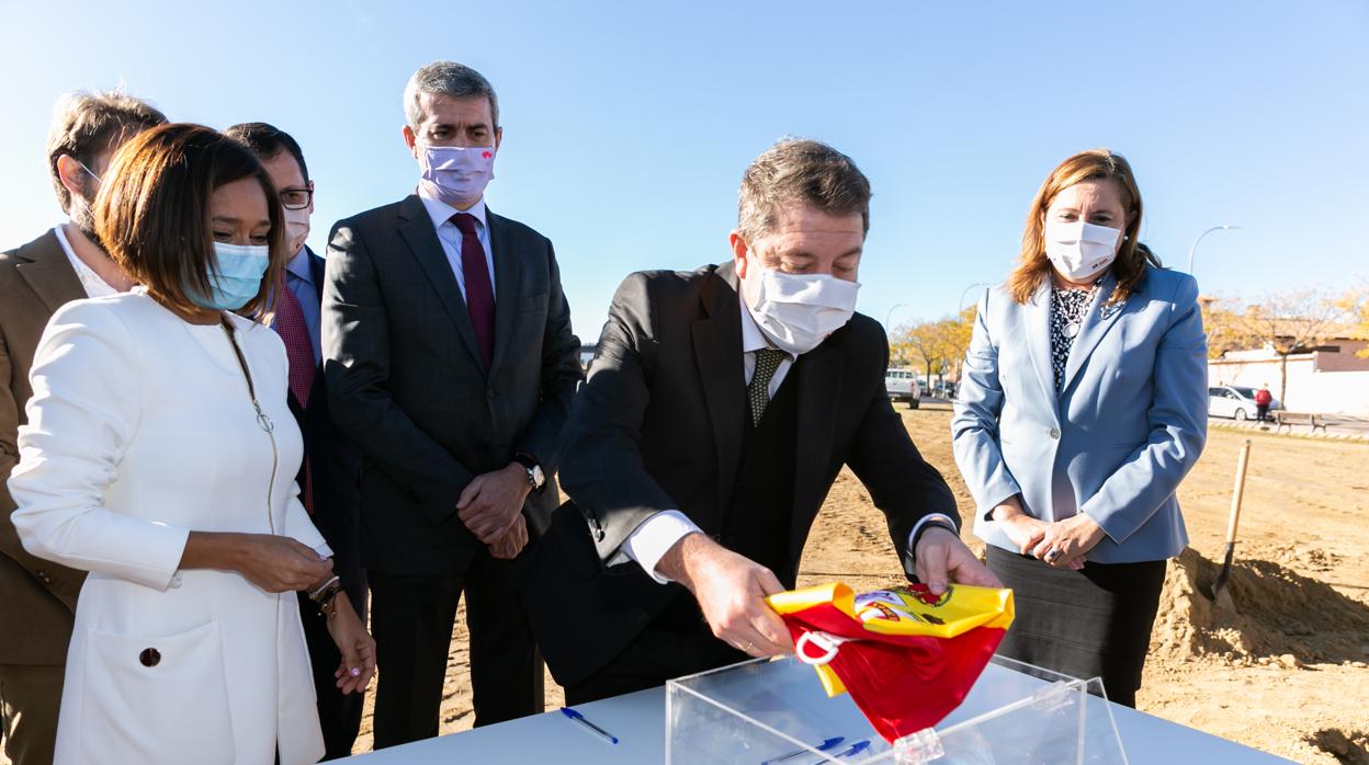 haro Navas, Álvaro Gutiérrez, Emiliano García-Page y Rosa Ana Rodríguez, este viernes, en Olías del Rey