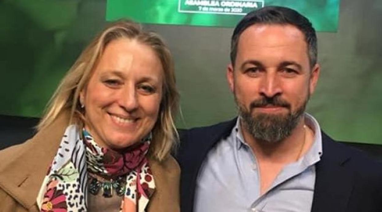 En la imagen de archivo, Ana Valero y Santiago Abascal