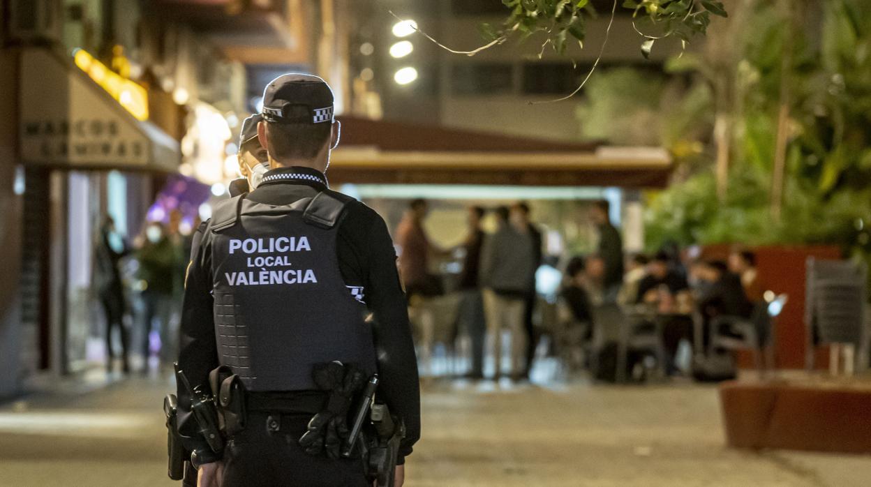 Imagen de archivo de agentes de la Policía Local de Valencia