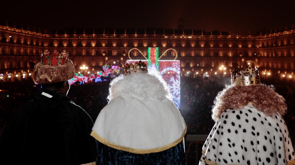 Cabalgata de Reyes, el pasado enero, en la Plaza Mayor de Salamanca