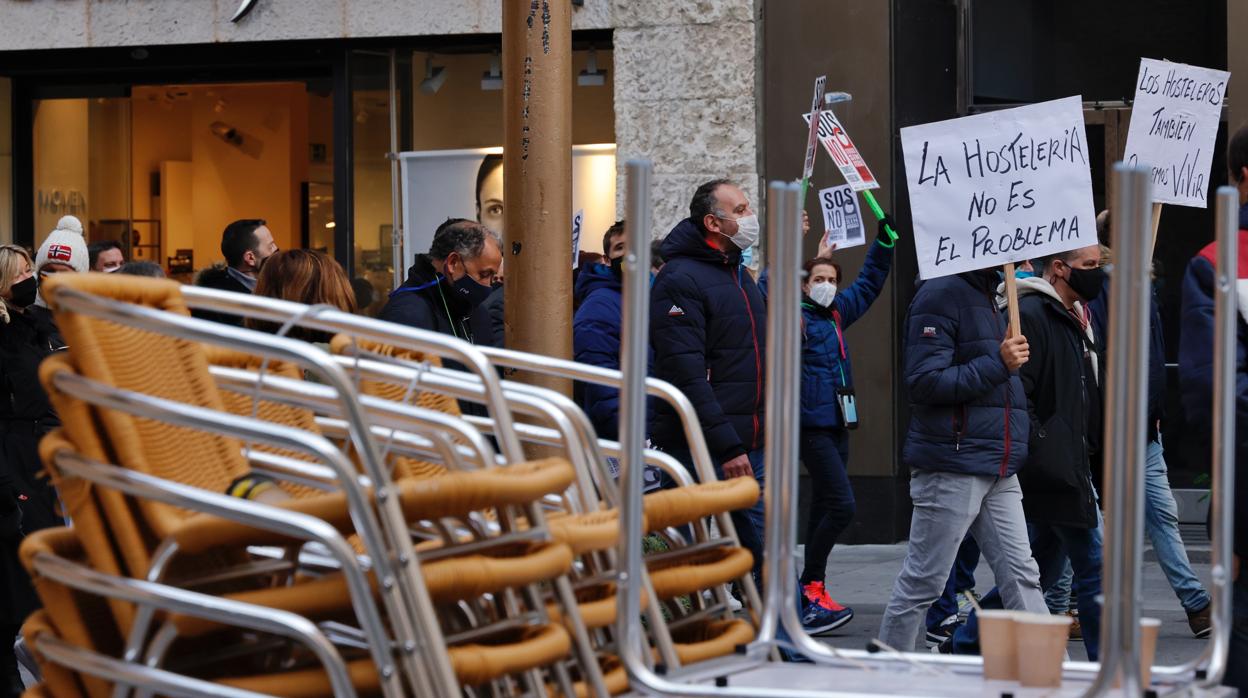 Una de las recientes manifestaciones del sector hostelero contra el cierre