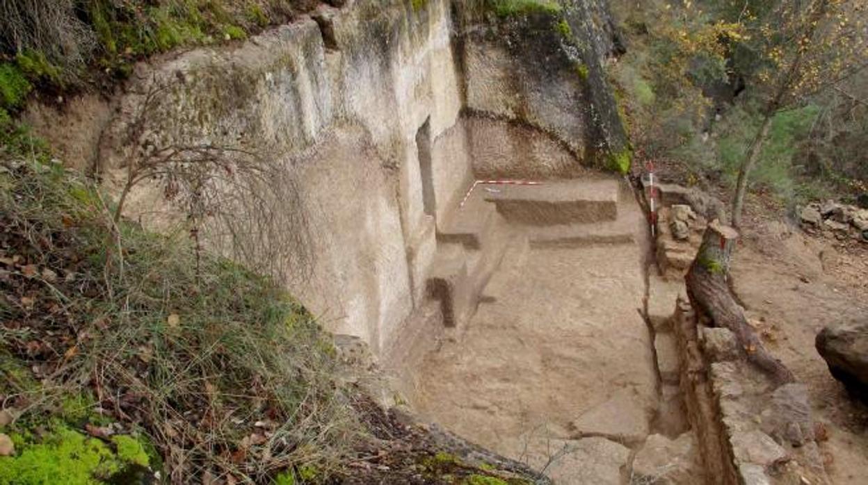 Pareja hará visitable el eremitorio medieval hallado tras las excavaciones arqueológicas