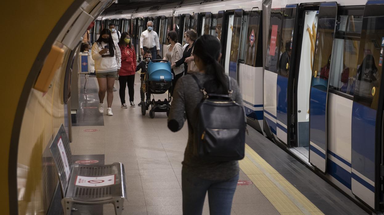 Interior de una estación de Metro de Madrid