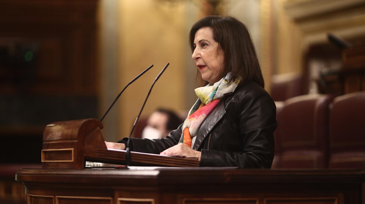 La ministra de Defensa, Margarita Robles, esta mañana en el Congreso