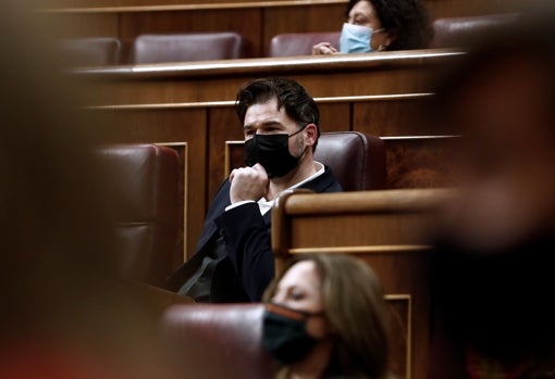 Gabriel Rufián, portavoz de ERC, ayer durante el pleno del Congreso