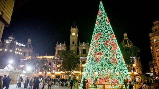 Medidas Navidad en Valencia: ni fiestas de Campanadas de Nochevieja ni Cabalgata de Reyes