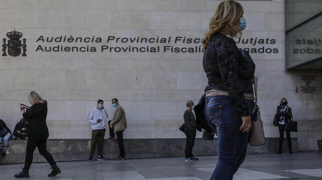 Imagen de la fachada de la Audiencia Provincial de Valencia