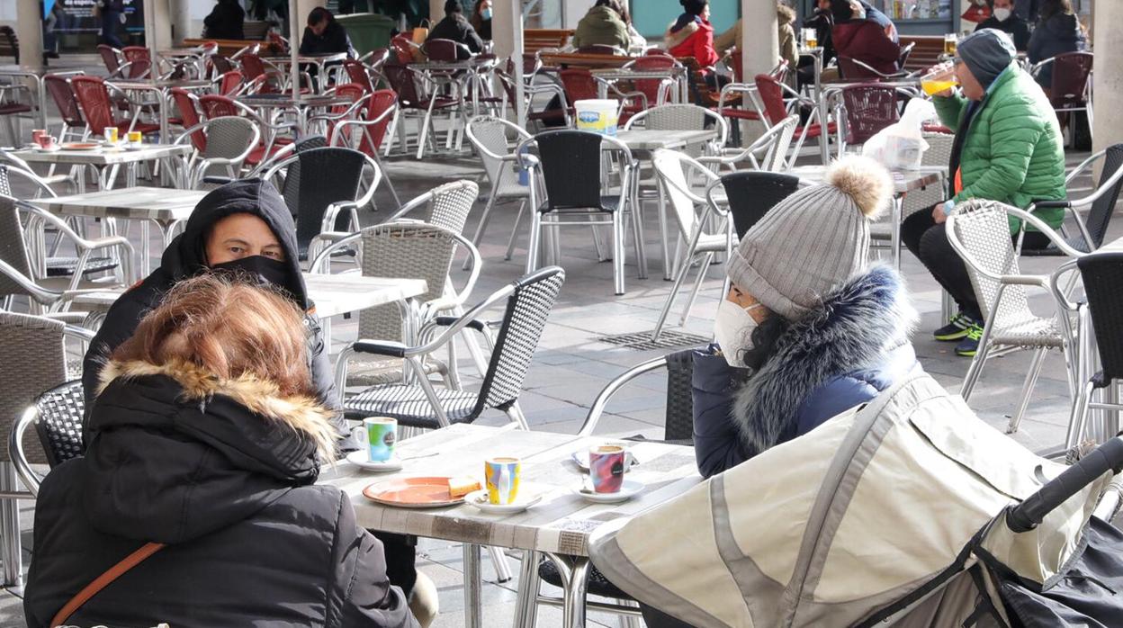 En Valladolid ya se permite al sector hostelero abrir las terrazas