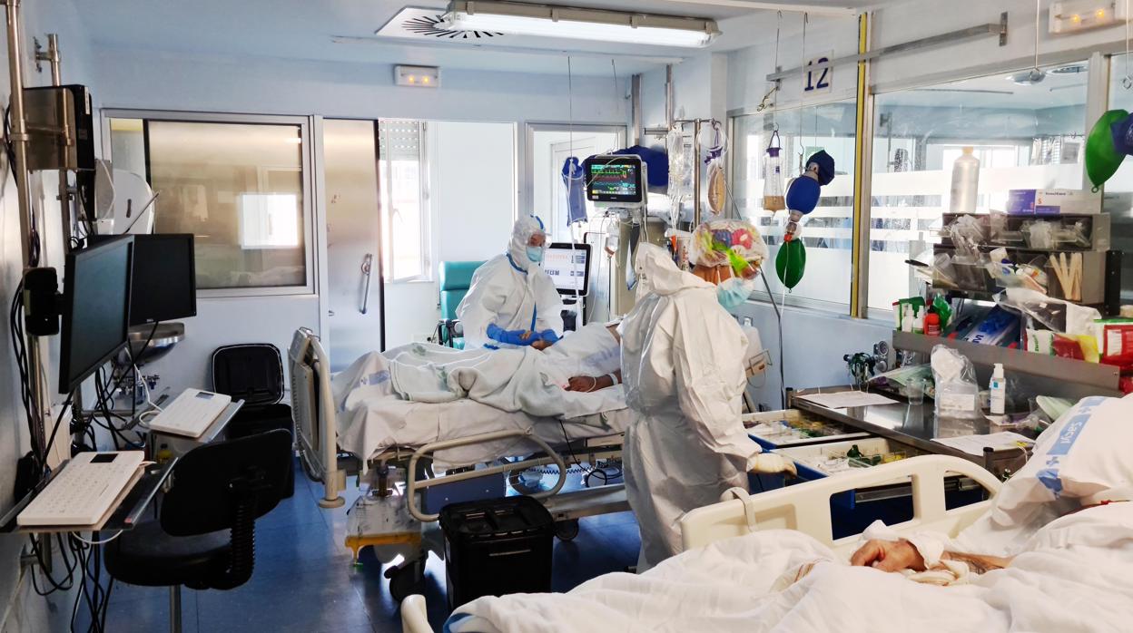 Unidad de cuidados intensivos del Hospital de Salamanca