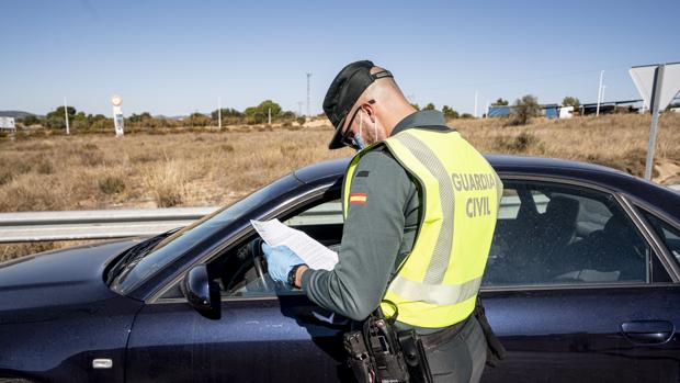 Un preso de Picassent se fuga en un traslado al hospital tras romper a patadas el portón de la ambulancia