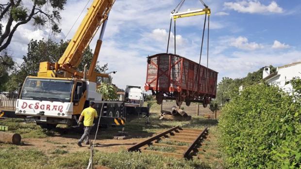 Quieren convertir un viejo vagón de tren en una biblioteca en Ciudad Real