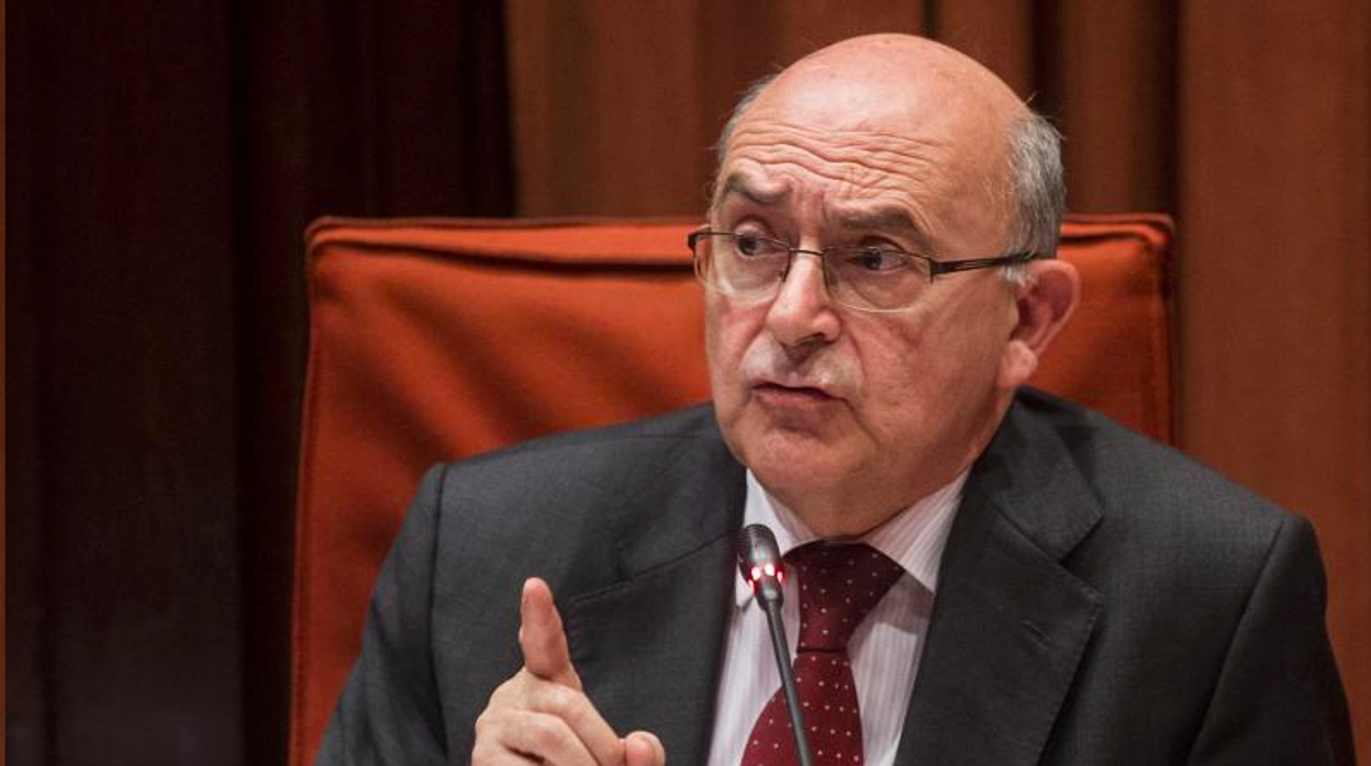 Miguel Ángel Gimeno, director de la Oficina Antifraude de Cataluña, durante una comparecencia en el Parlamento de Cataluña en 2016