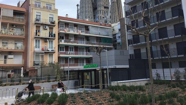 Mercadona abre un supermercado eficiente junto a la Sagrada Familia