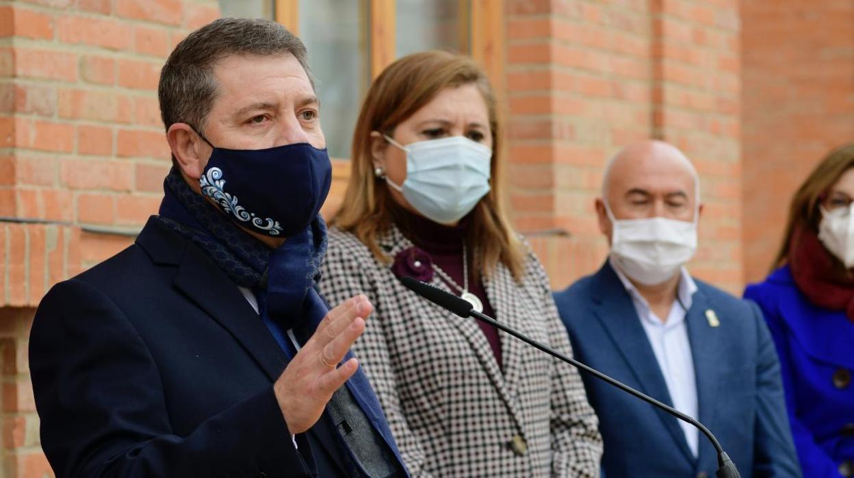 García-Page durante su visita a Chinchilla de Montearagón (Albacete)