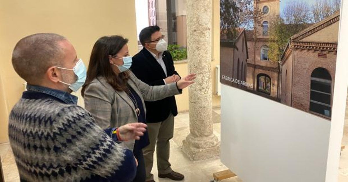 Teo García, durante la inauguración de la exposición «El patrimonio desconocido de Toledo»