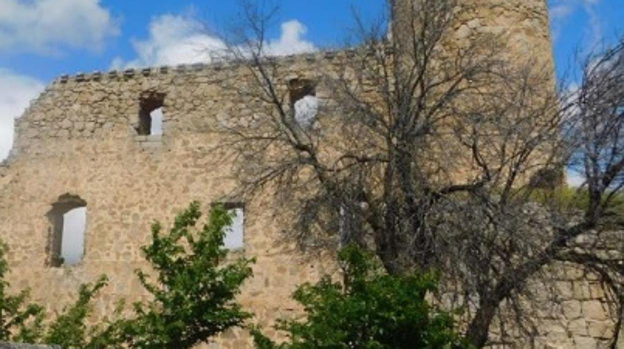 El castillo de Peñaflor, en Cuerva, entra en la Lista Roja del Patrimonio