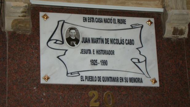 Quintanar recuerda la labor cultural del padre Martín de Nicolás