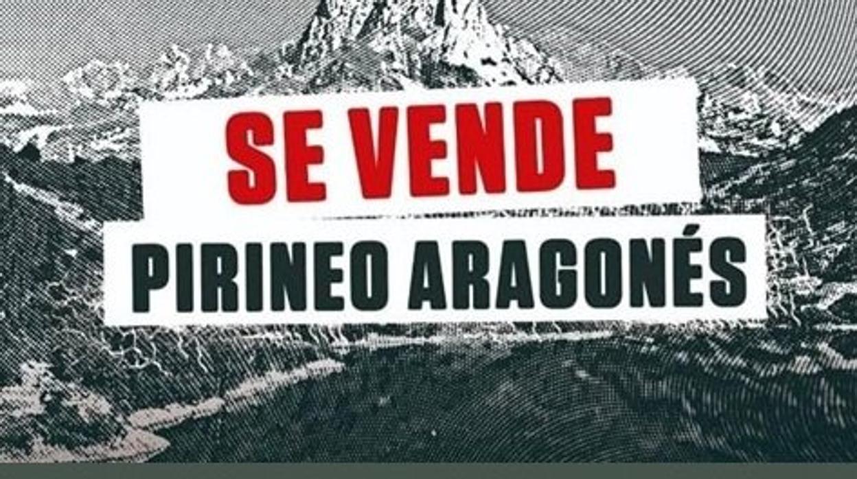 Cartel con el que los manifestantes alertan de la crítica situación que sufre el Pirineo aragonés por las restricciones del Covid. Las protestas apuntan de lleno contra la gestión realizada por el Gobierno regional