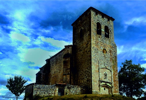 Exterior de la iglesia en la localidad burgalesa