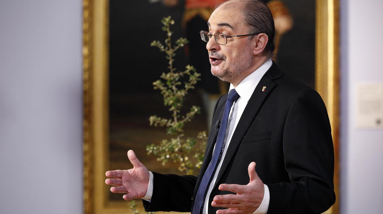 Javier Lambán, durante su discurso institucional de despedida del año 2020 (imagen distribuida por el gabinete de comunicación del presidente aragonés)