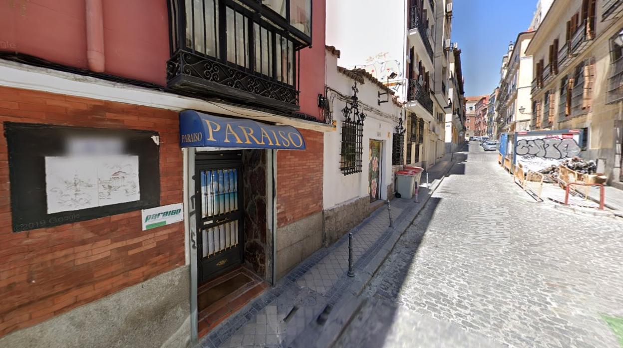 Calle del centro de Madrid en la que está situada la sauna y donde se llevó a cabo el desalojo