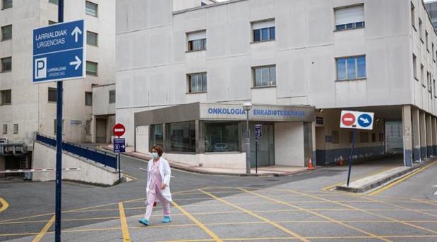 El País Vasco corrige el «error» de Sanidad y afirma que ha vacunado ya a 6.000 personas