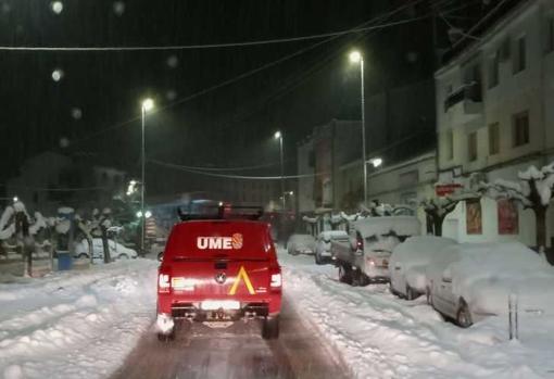 Efectivos de la UME intervienen en la Sierra del Segura