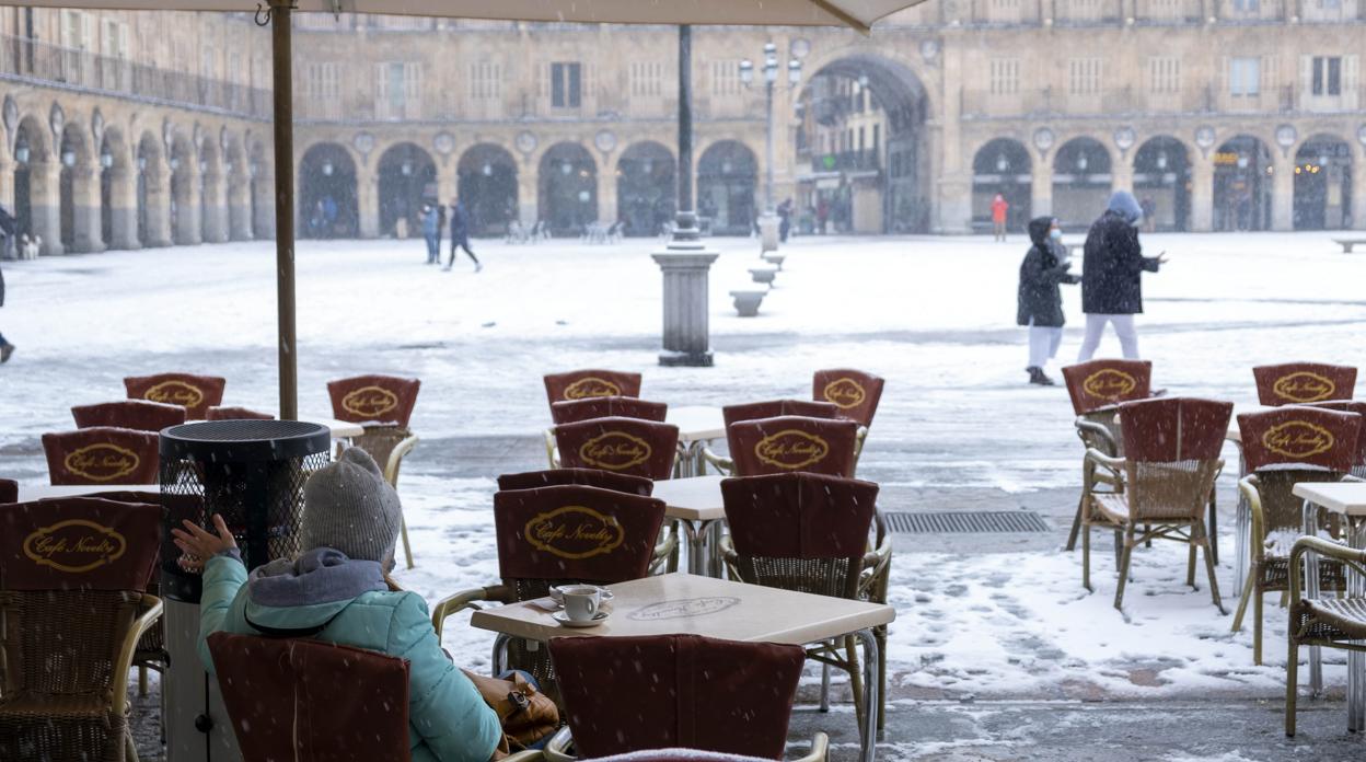 Una terraza este sábado en la capital salmantina