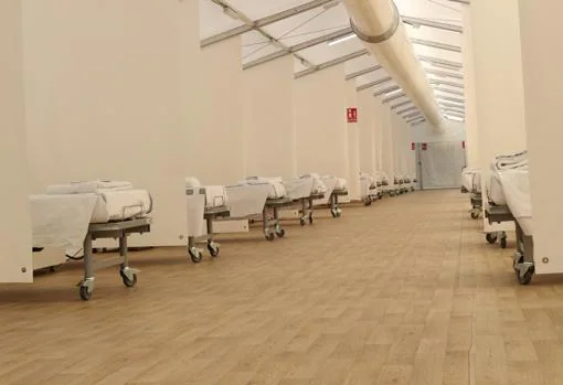 Imagen del interior del hospital de campaña instalado junto a La Fe de Valencia