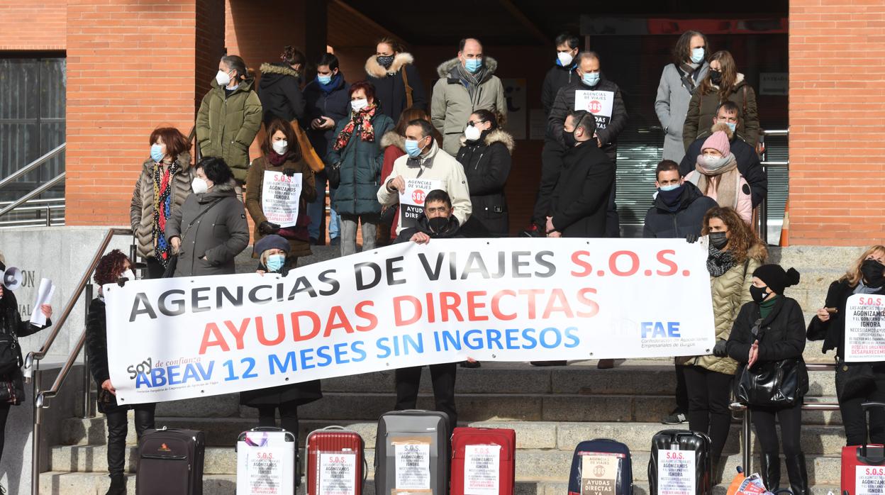 Protestas del sector de las agencias de viajes en León a principios de diciembre de 2020