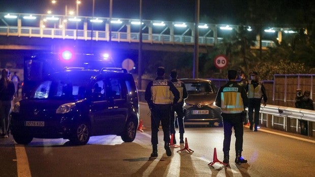 Desconcierto en la Guardia Civil y la Policía por cómo aplicar el toque de queda