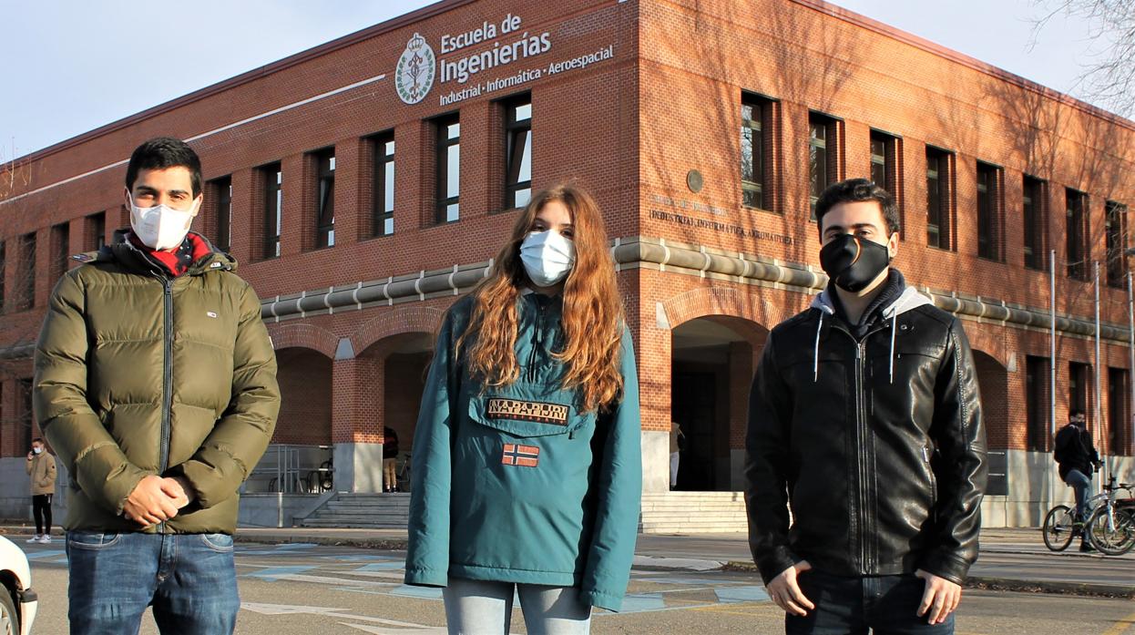 Javier Díez, Paula Verde y Rubén Ferrero-Guillén, miembros del grupo de investigación