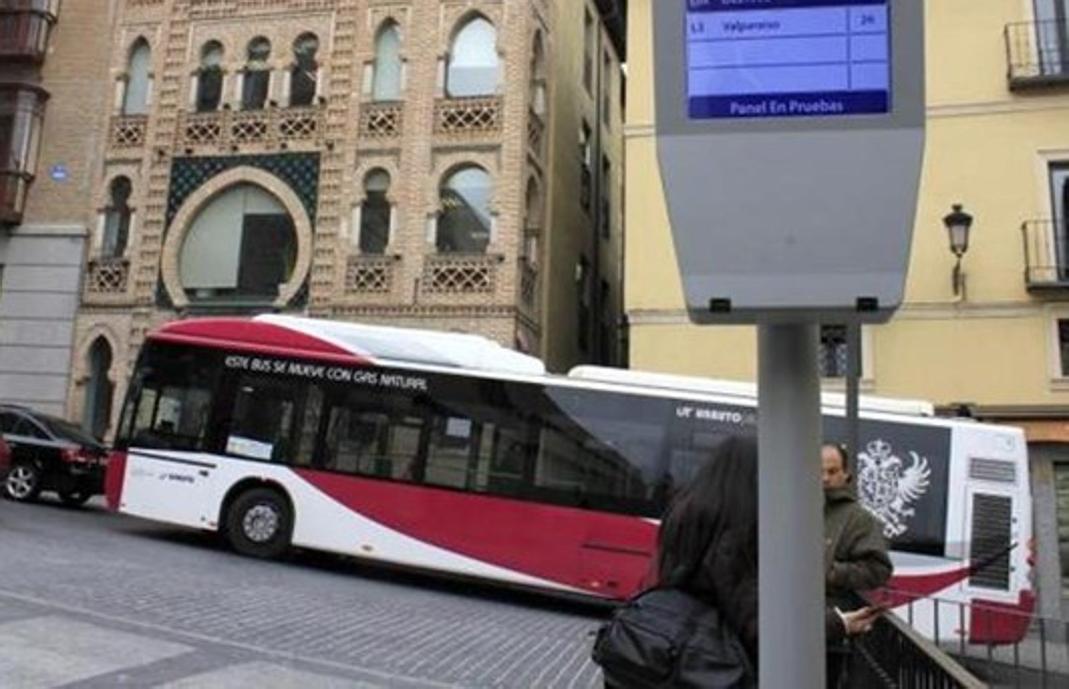 Los últimos servicios de autobús serán entre las 22:30 y las 22:45 horas