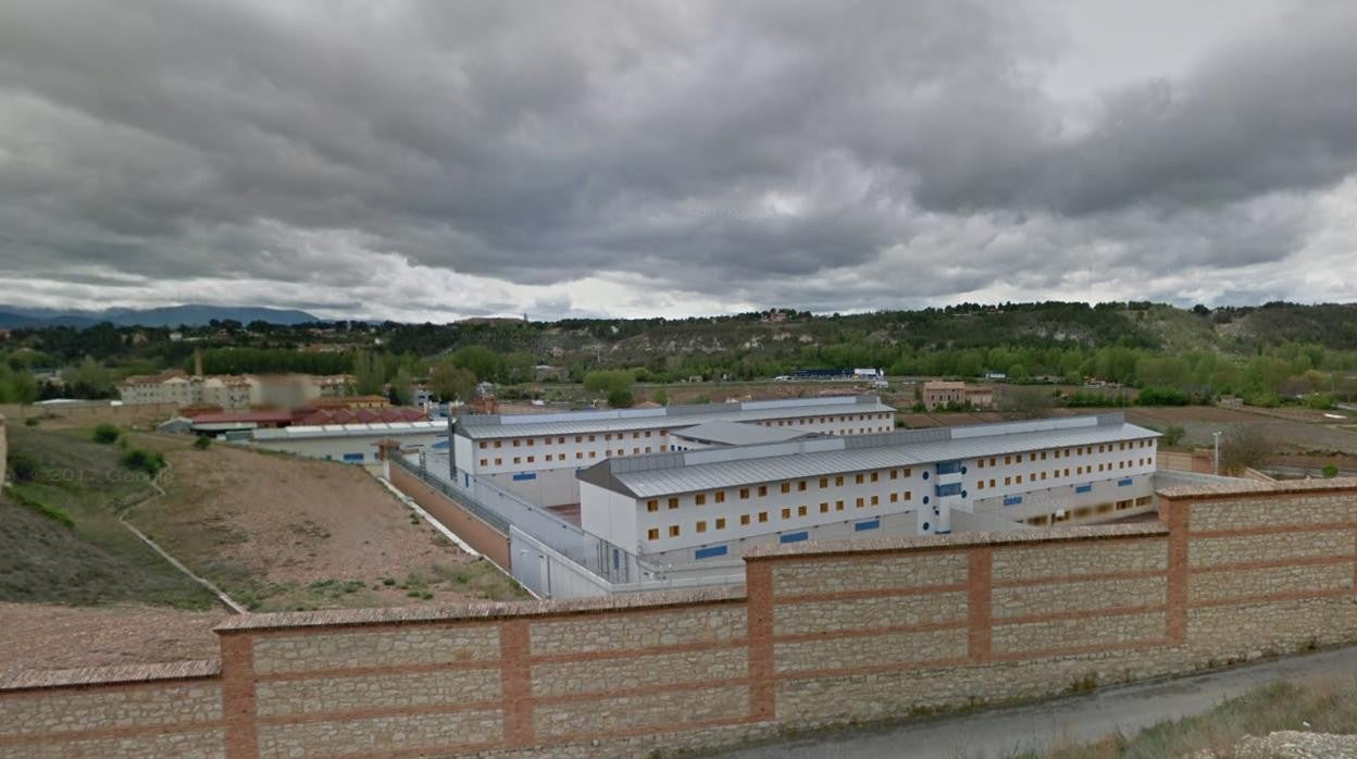 Crítico brote de Covid en la cárcel de Teruel: contagiados más de la mitad  de los presos