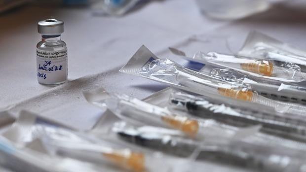 La UE dispuesta a requisar vacunas si AstraZeneca incumple su contrato