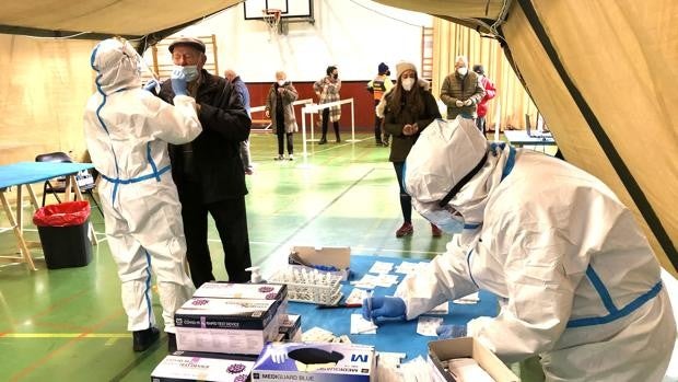 Castilla y León anota nuevo récord de muertes en la tercera ola: 39 fallecidos por Covid