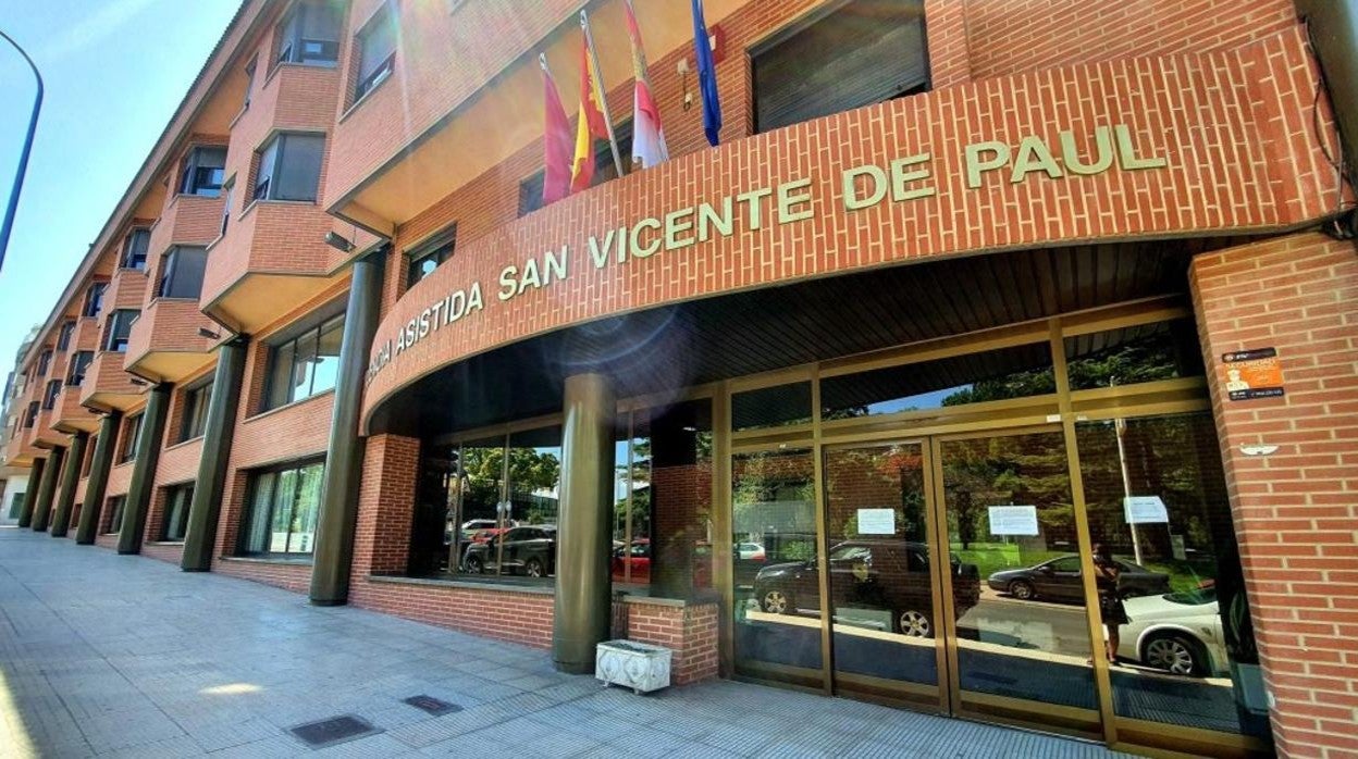 La residencia «San Vicente de Paúl» también tiene una Unidad de Media Estancia que atiende a personas con enfermedades mentales